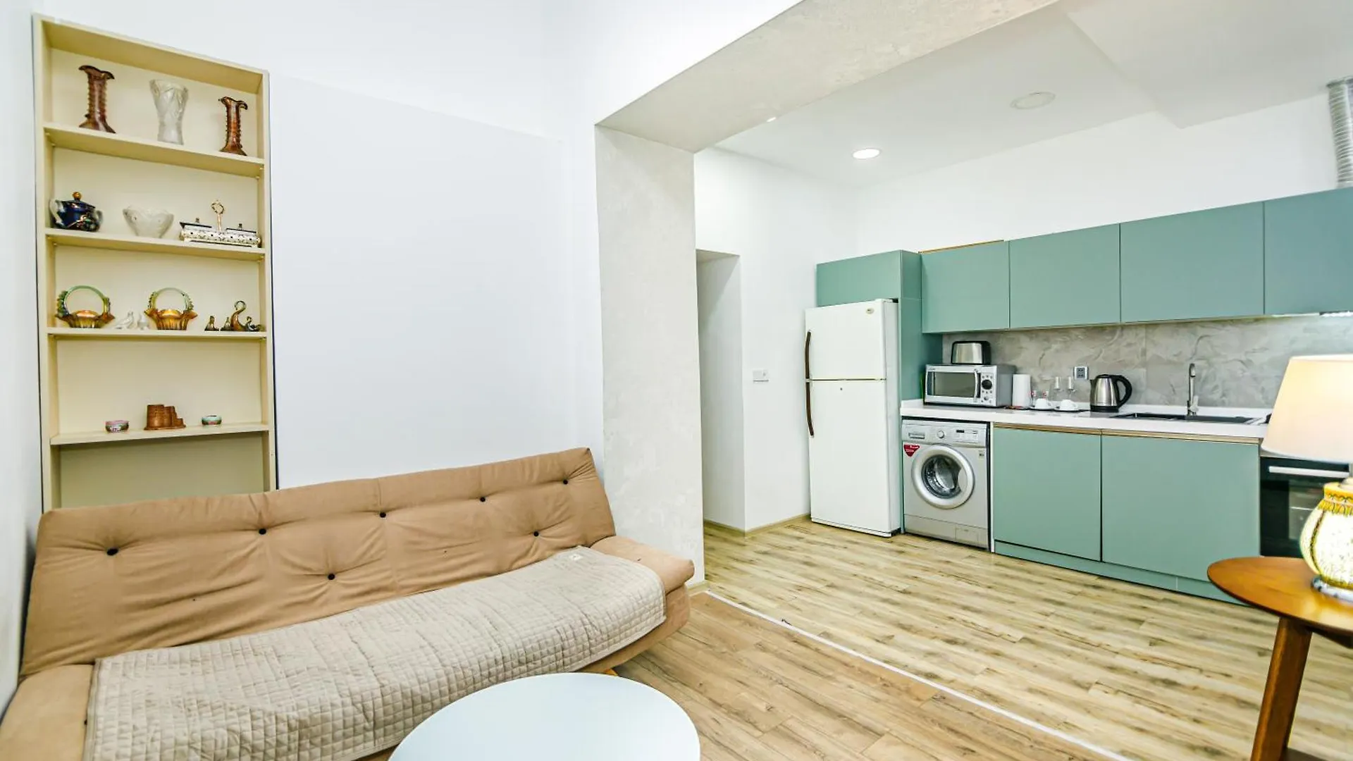 Central Apartment Fireland Baku 0*,